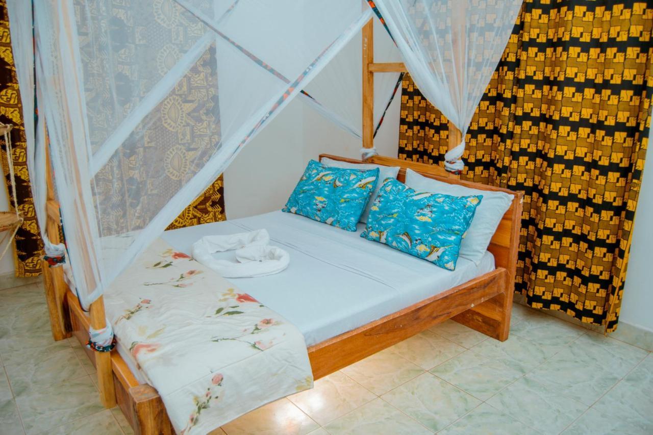 The Belle View Inn Bed & Breakfast モシ エクステリア 写真