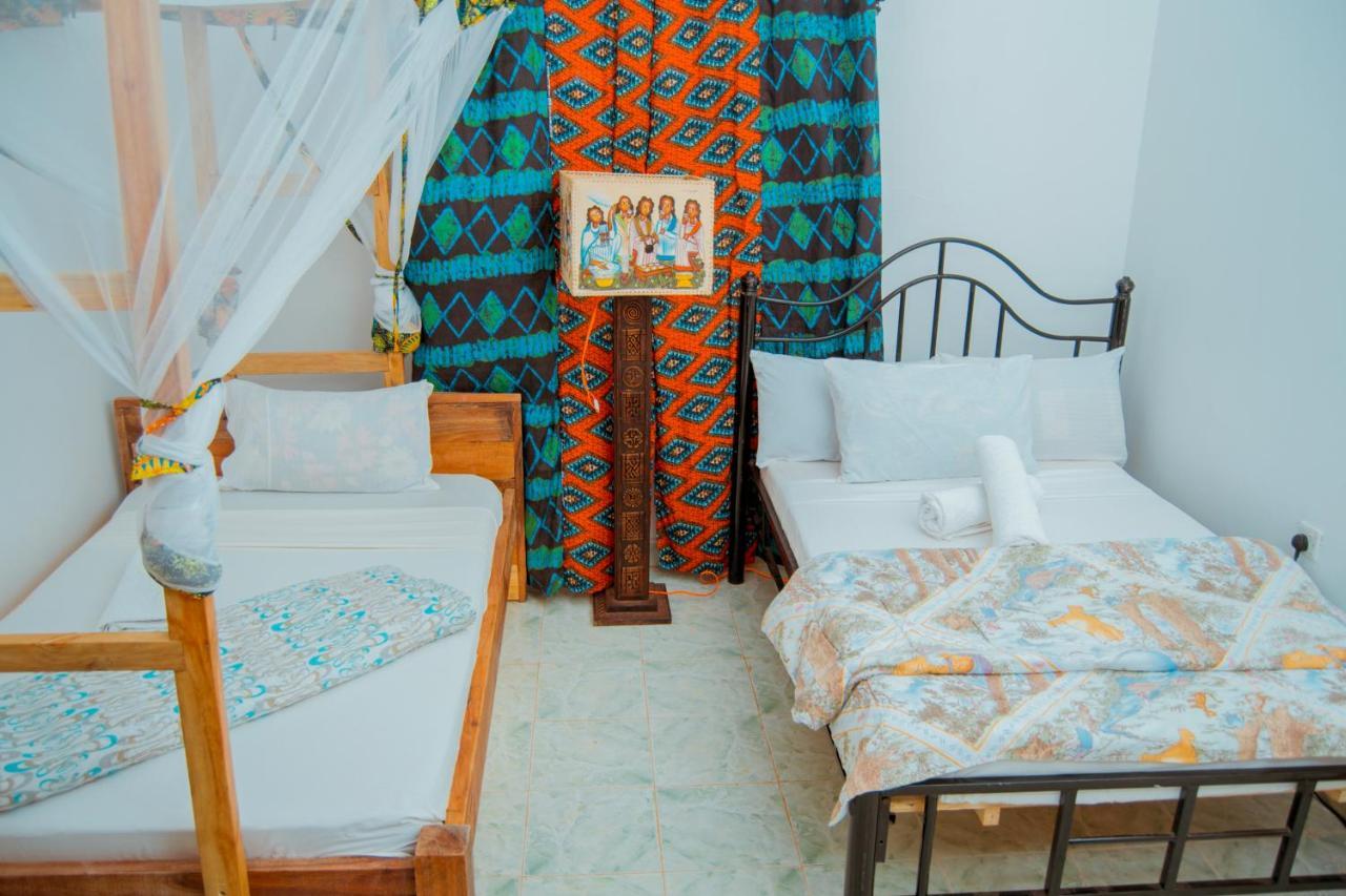 The Belle View Inn Bed & Breakfast モシ エクステリア 写真